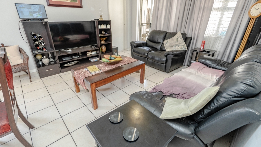 3 Bedroom Property for Sale in Turtle Creek Western Cape